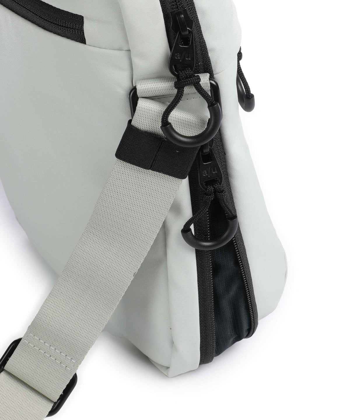 Aunts & Uncles Japan Oyabe Crossbody bag cloud nine