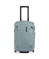 Thule Chasm Duffel trolley pond