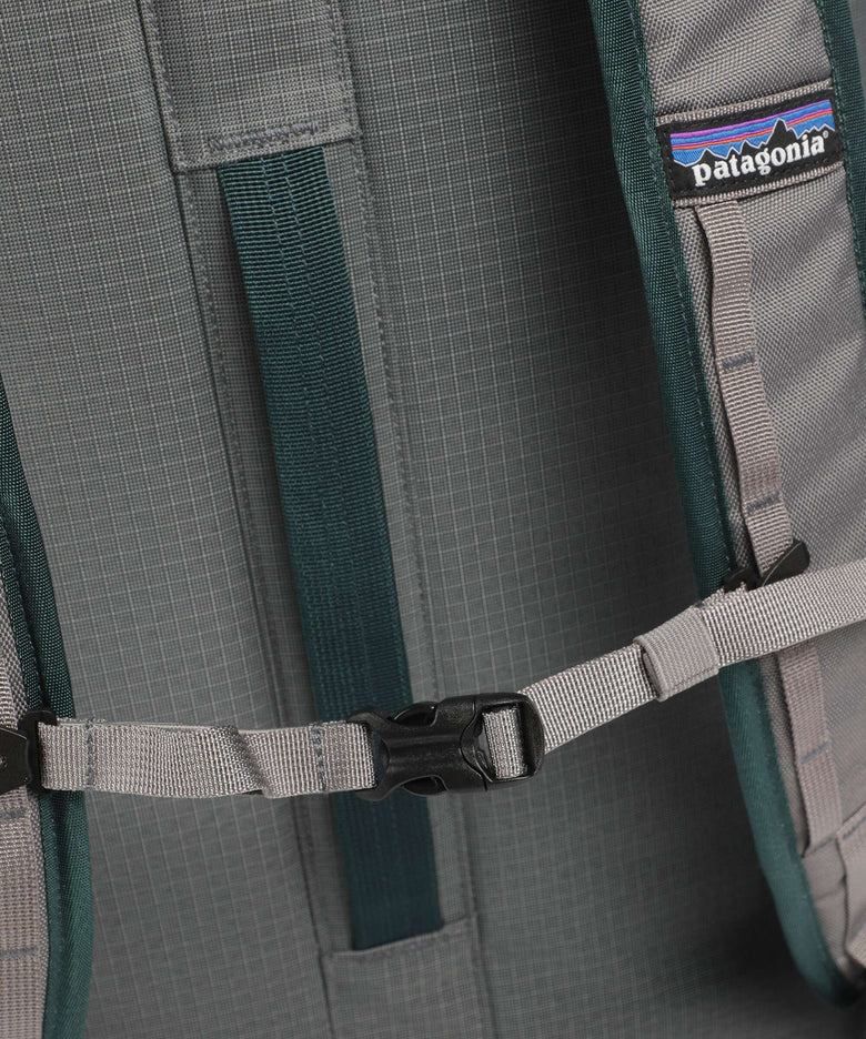 Patagonia Black Hole MLC Travel backpack noble grey