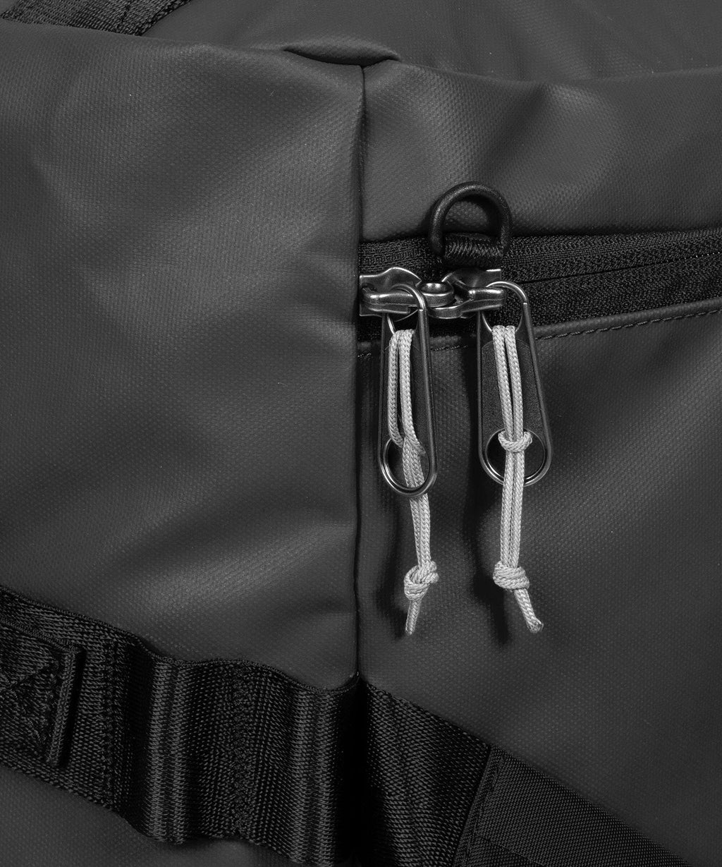 Eastpak Tarp Duffel Pack S Travel bag with wheels tarp black
