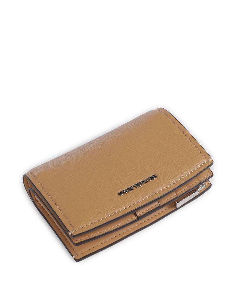 Michael Kors MK Charm Wallet peanut