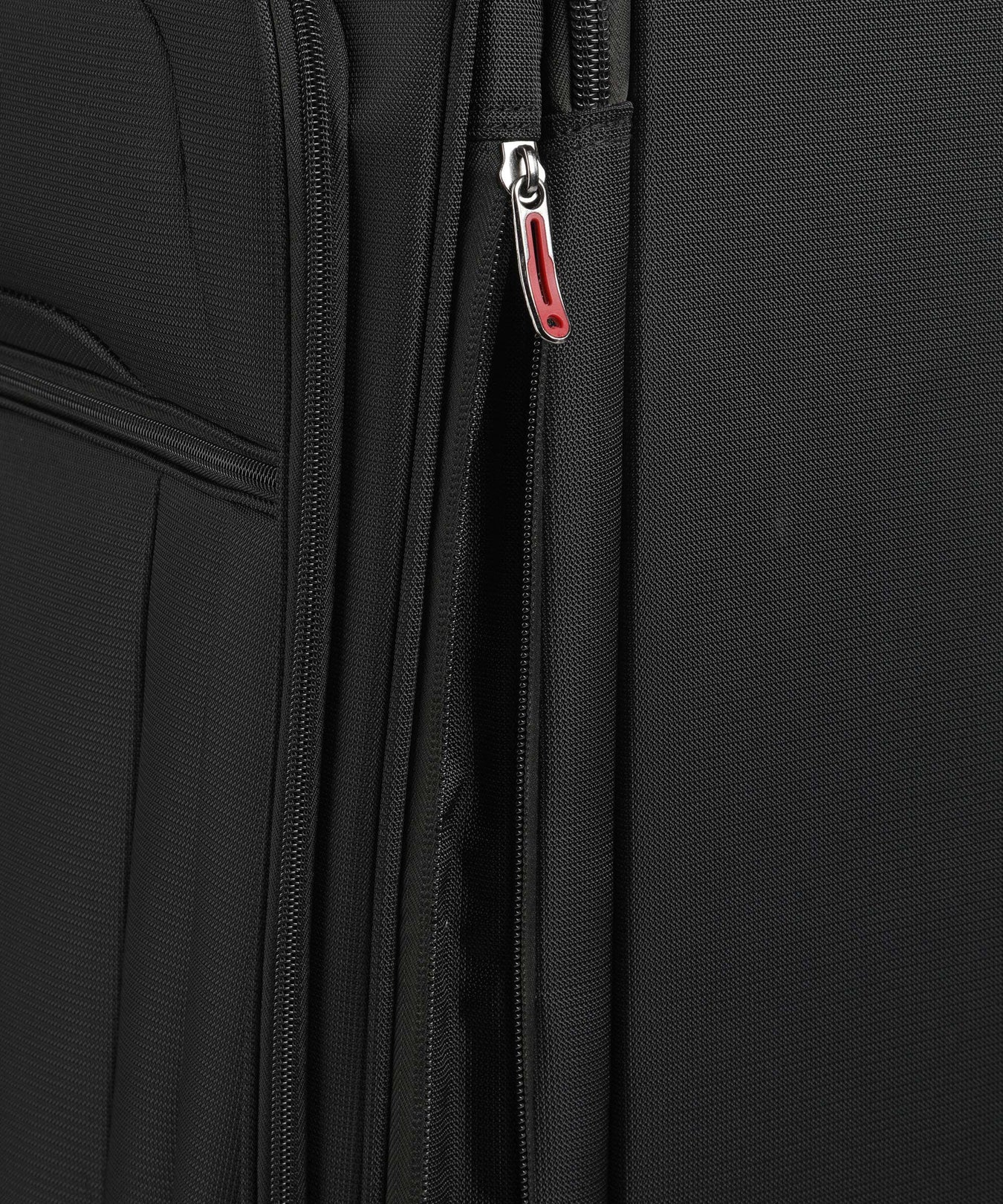 Delsey Paris Helium Dlx Spinner (4 wheels) schwarz