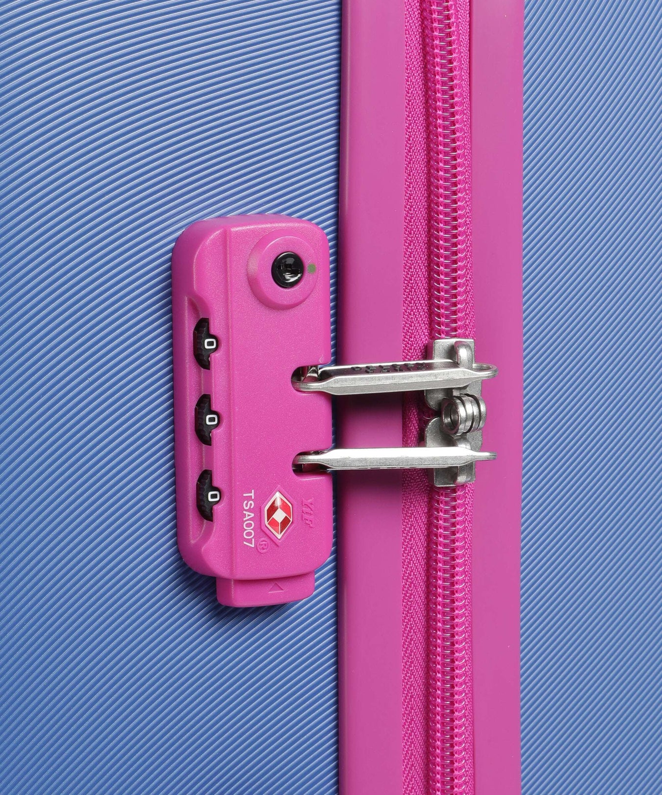 Delsey Paris x United Colors of Benetton Fabrica Spinner (4 wheels) blue