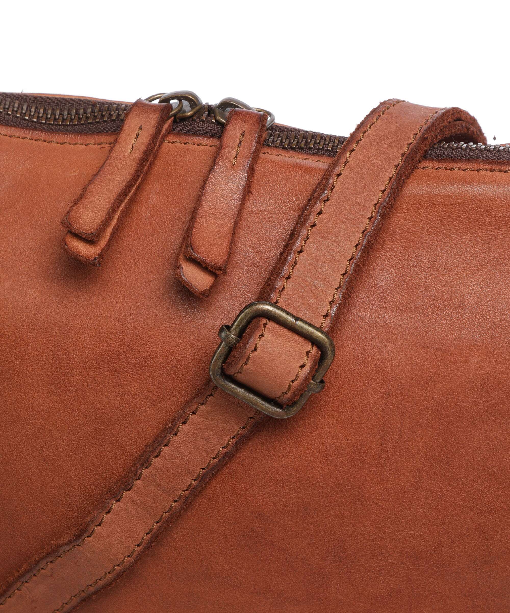 Harold's Submarine Shoulder bag cognac