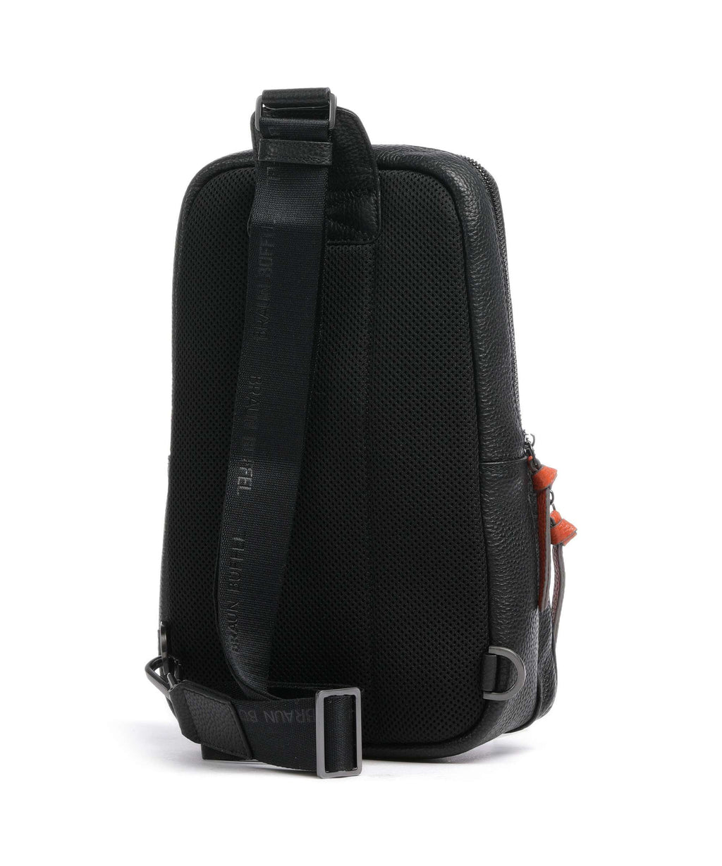 Braun Büffel Novara Sling bag schwarz
