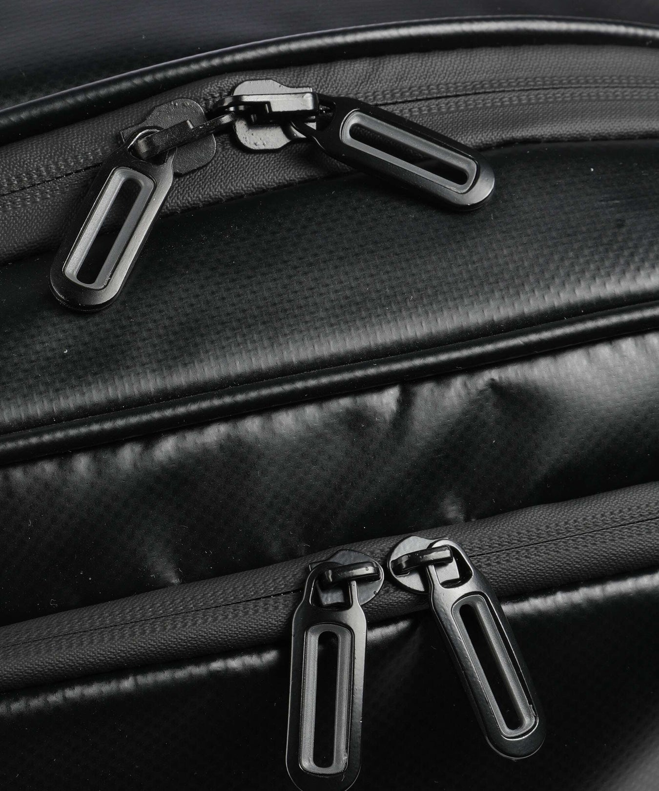 Travelite Basics Travel bag with wheels schwarz