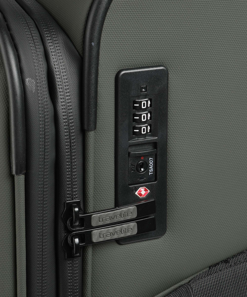 Travelite Briize Spinner (4 wheels) khaki