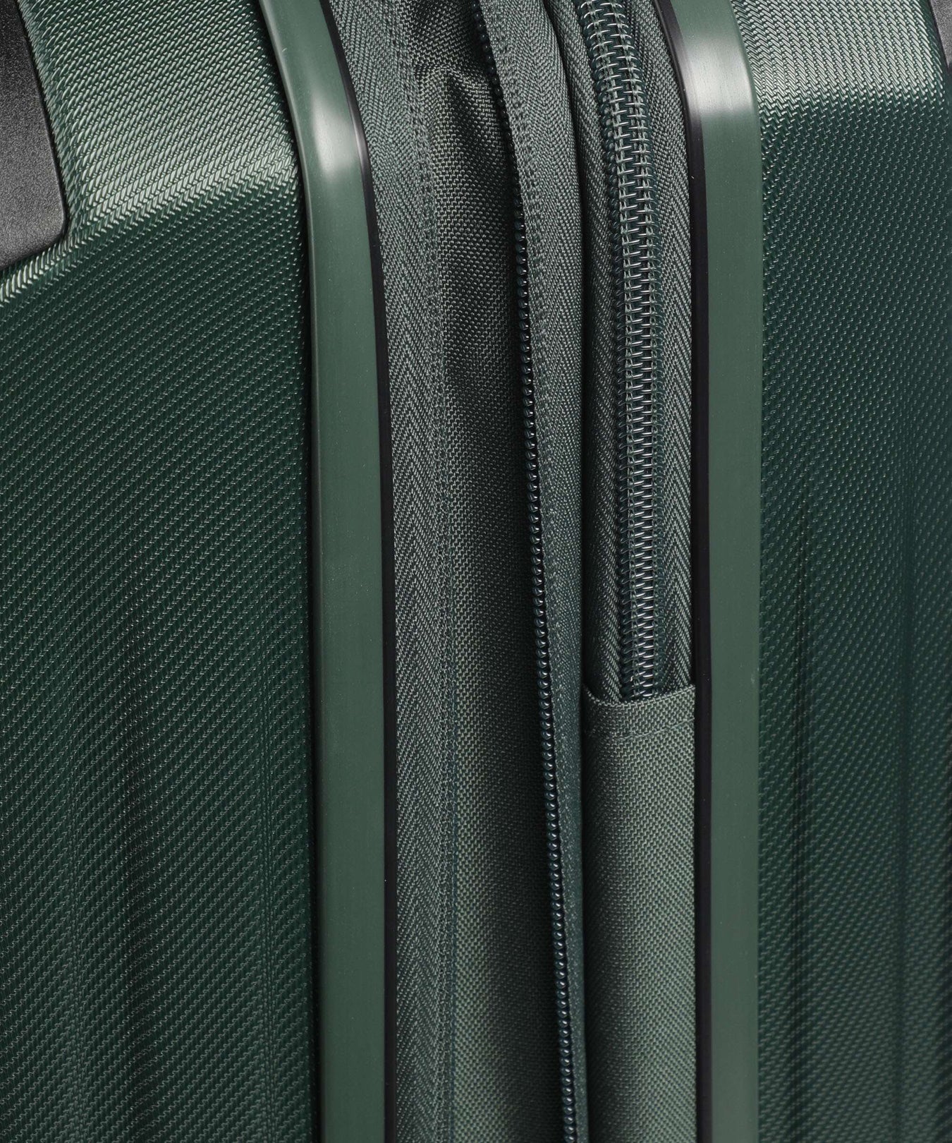 Travelite Dynamiic Spinner (4 wheels) grün