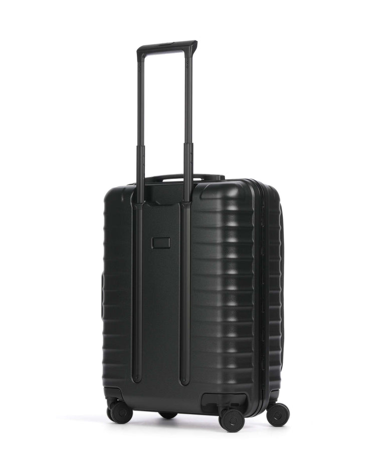 Titan Overseas Spinner (4 wheels) nightshade black