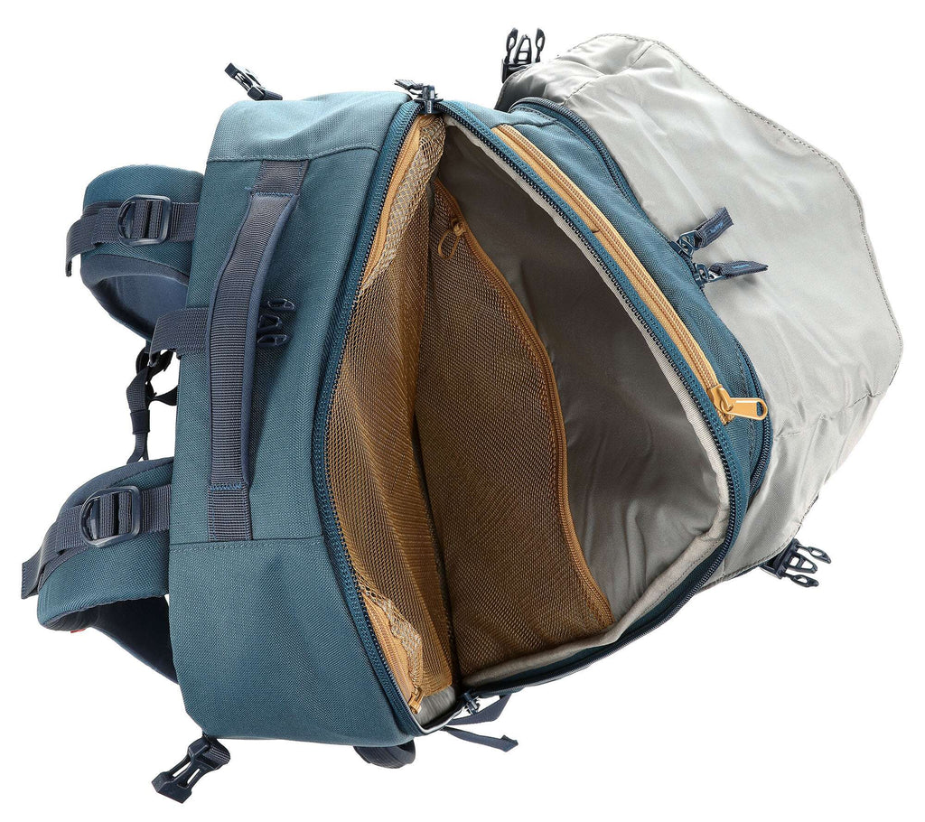 Vaude Mundo 38 Carry-On Travel backpack baltic sea