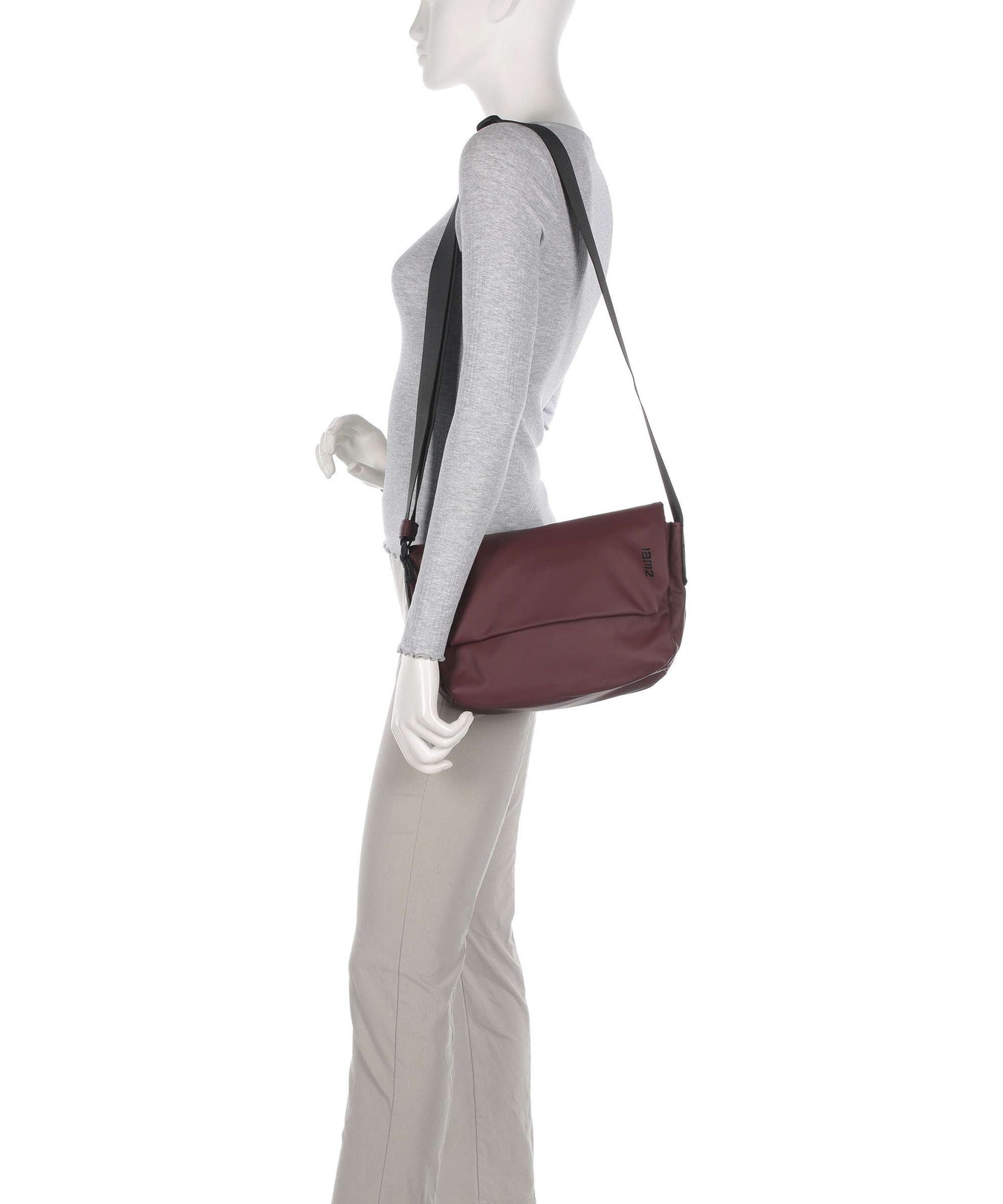 Zwei Cargo CA60 Messenger bag bordeaux