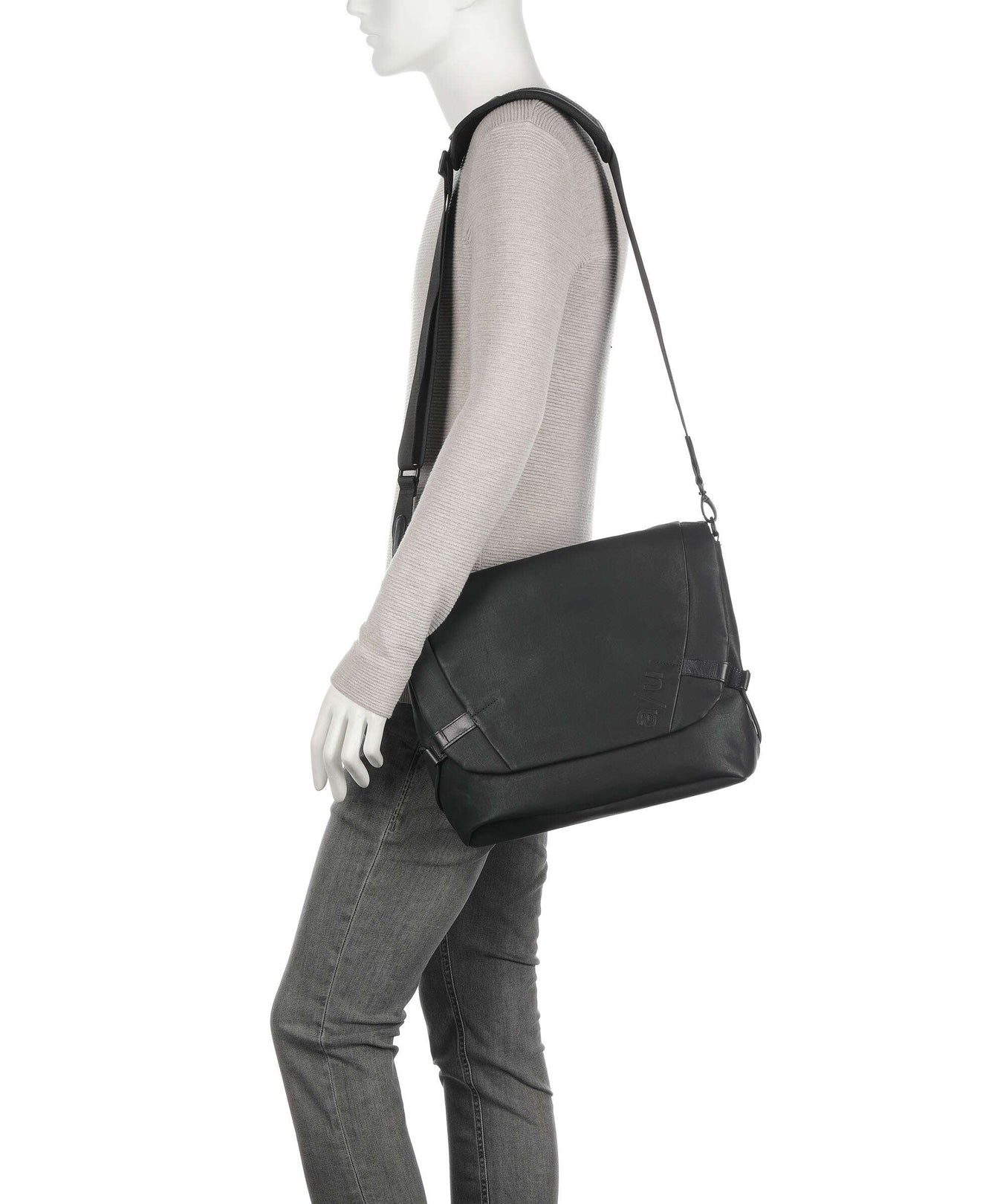 Aunts & Uncles Japan Matsumoto Briefcase black