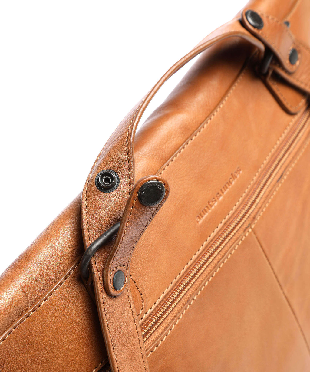 Aunts & Uncles Grandma's Luxury Club Mrs. Apple Strudel Backpack bag caramel