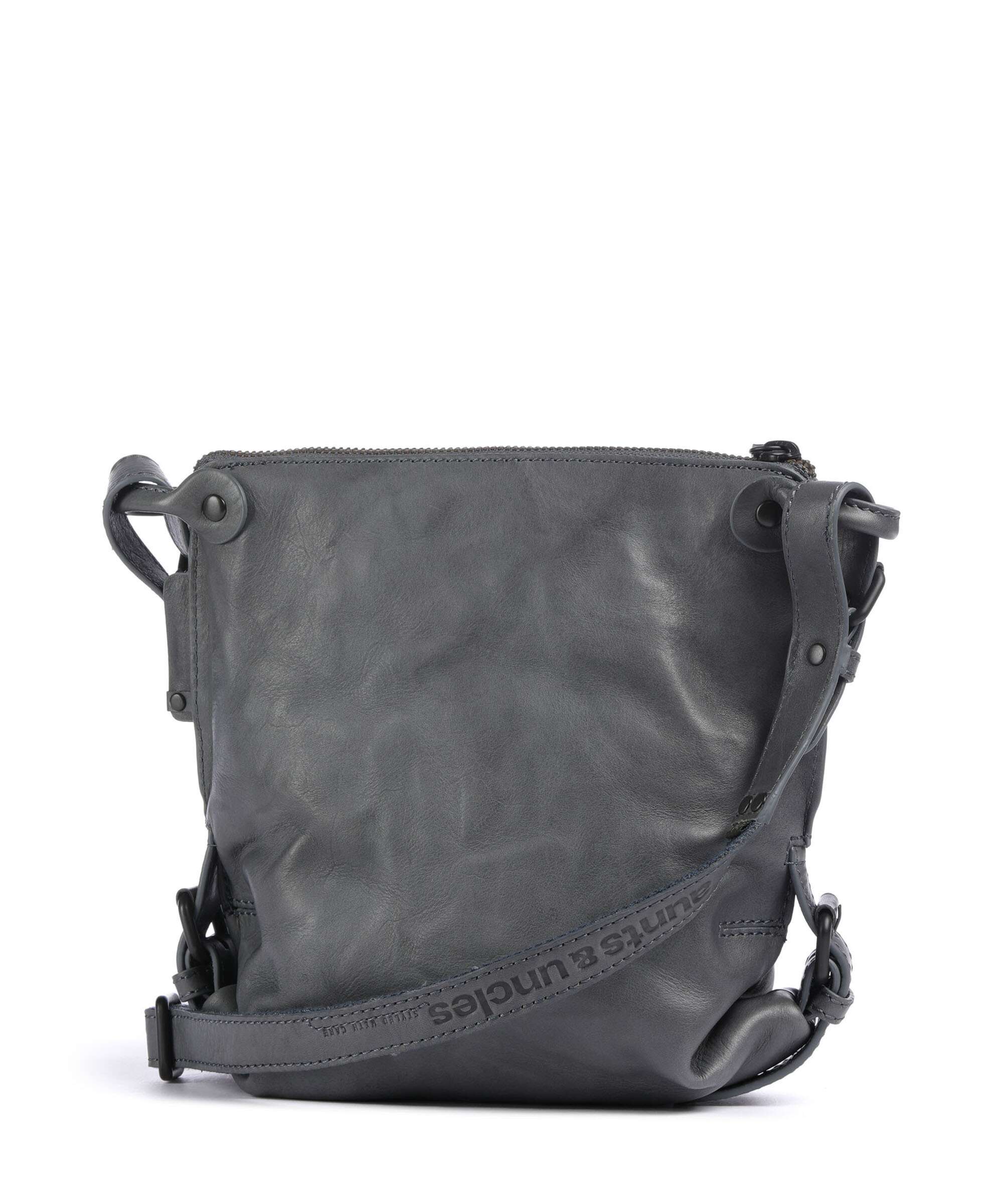 Aunts & Uncles Grandma's Luxury Club Mrs. Chocolate Cookie Crossbody bag wind