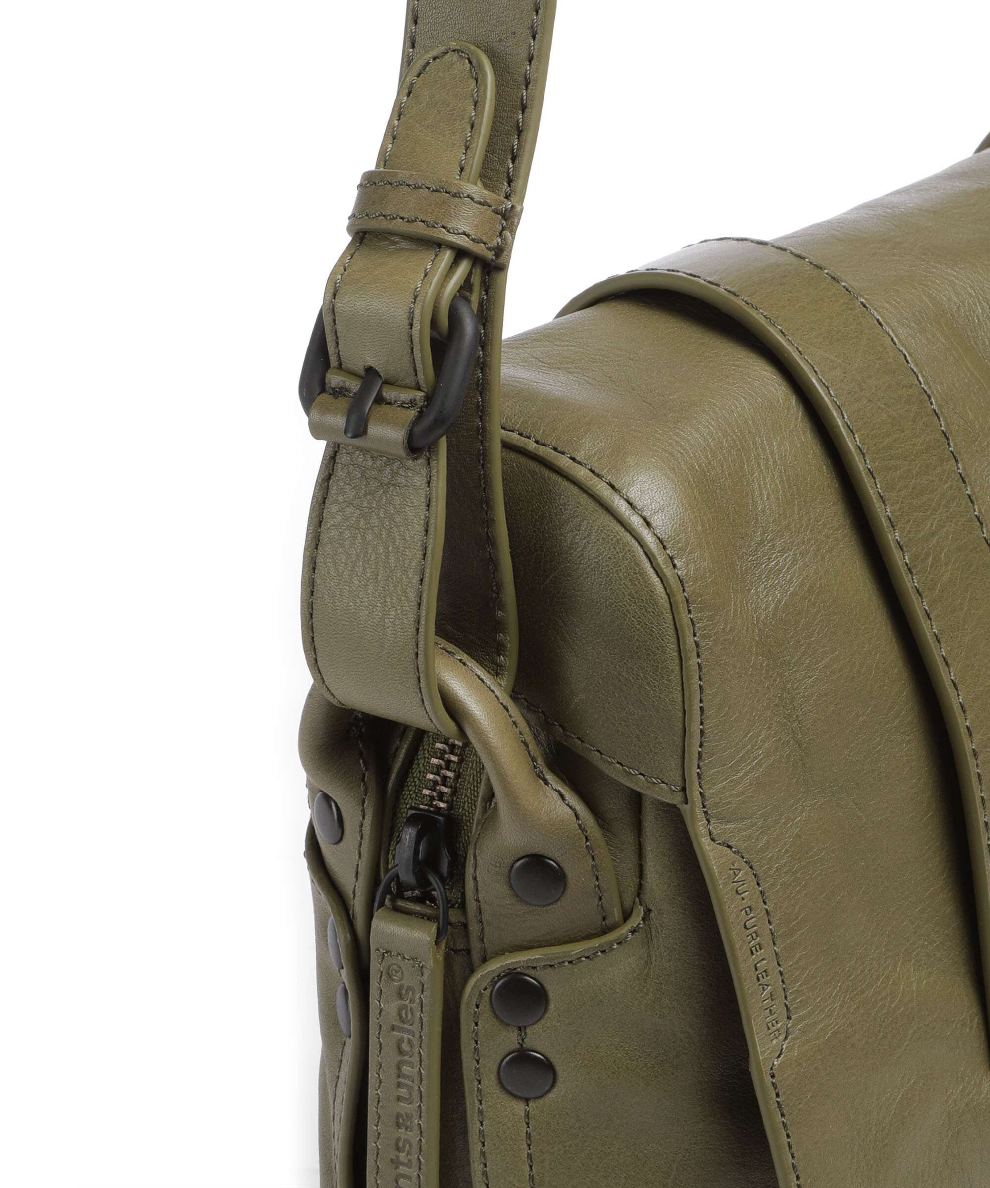 Aunts & Uncles Grandma's Luxury Club Miss Applepie Crossbody bag olive branch