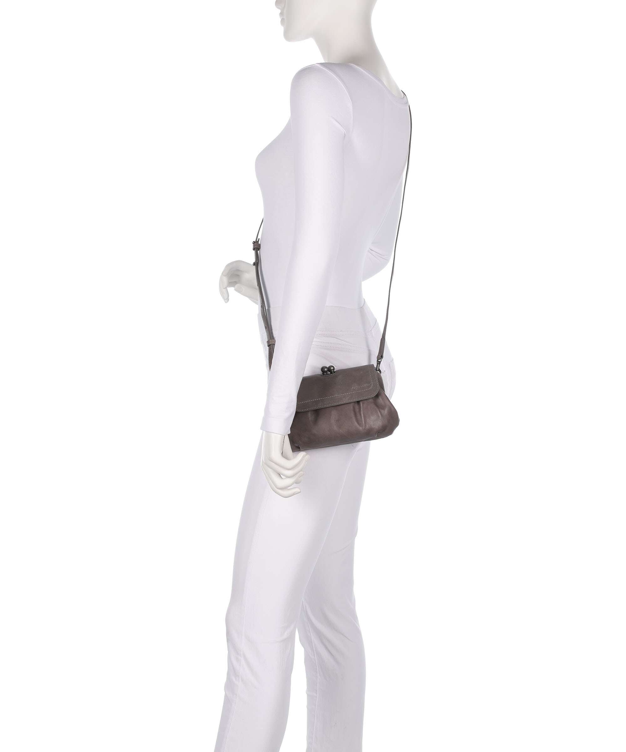 Aunts & Uncles Grandma's Luxury Club Mrs. Whoopie Pie Crossbody bag oyster grey