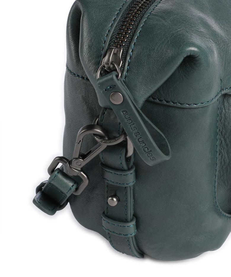 Aunts & Uncles Grandma's Luxury Club Mrs. Cannoli Crossbody bag green jewel