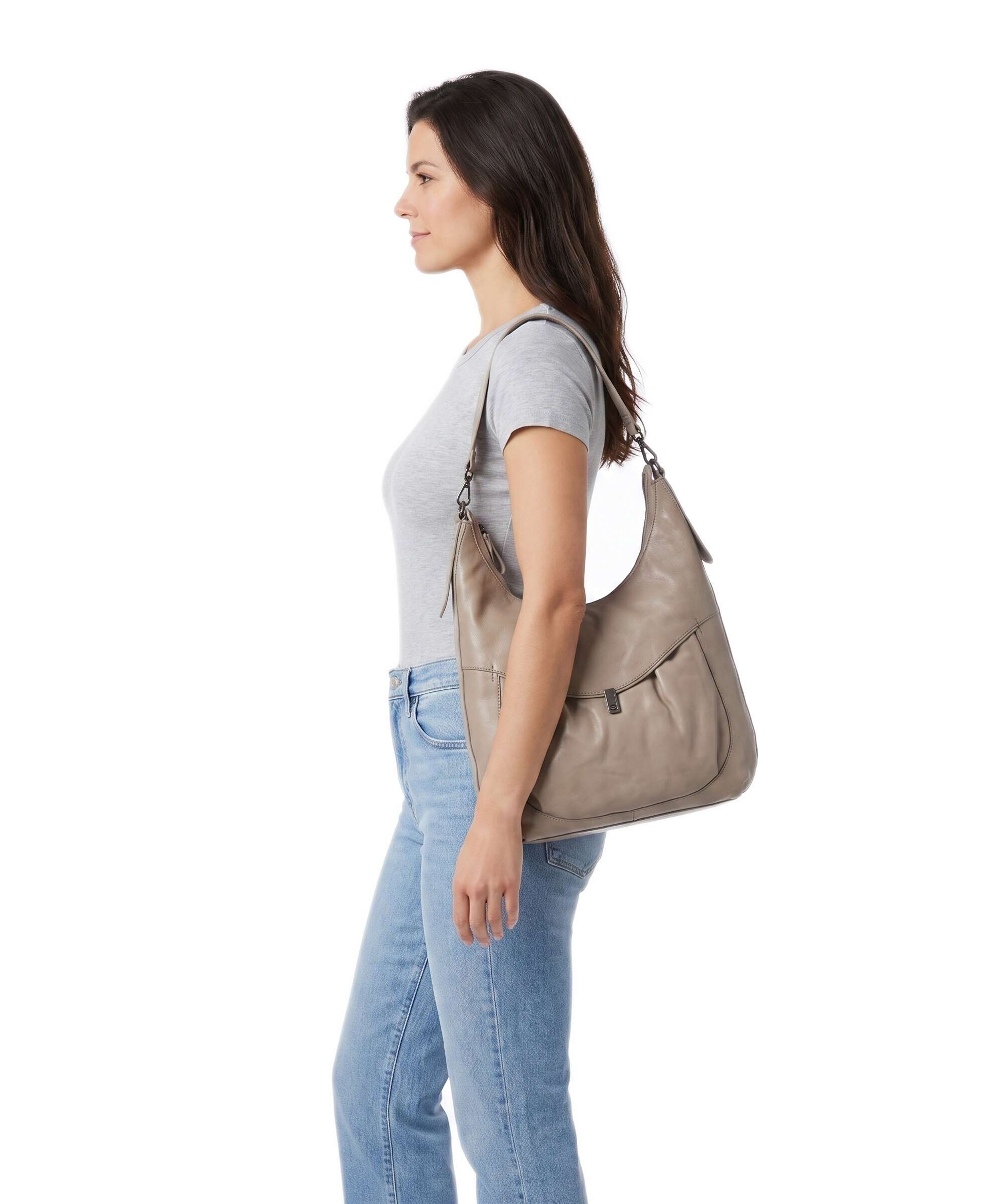 Aunts & Uncles Grandma's Luxury Club Mrs. Banoffee Pie Hobo bag roasted cashew