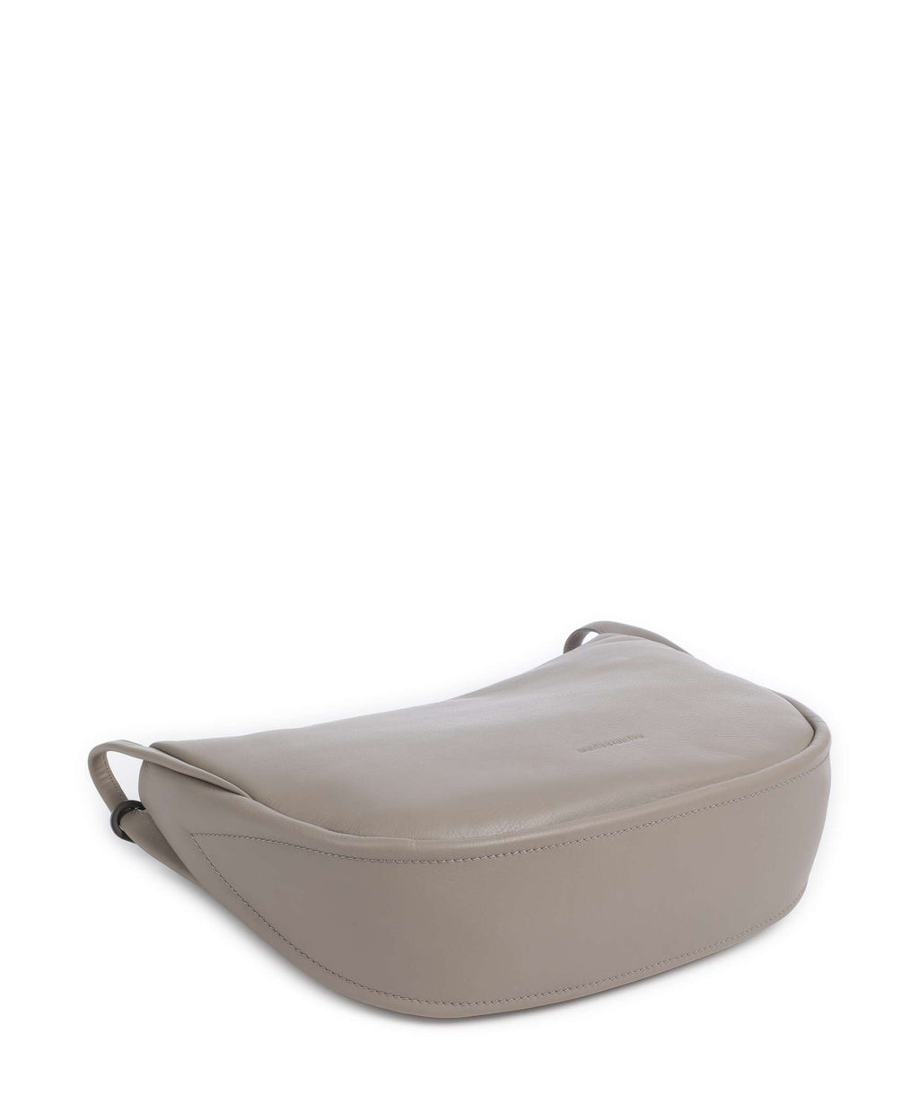 Aunts & Uncles Bohemian Vibes Raven Hobo bag taupe