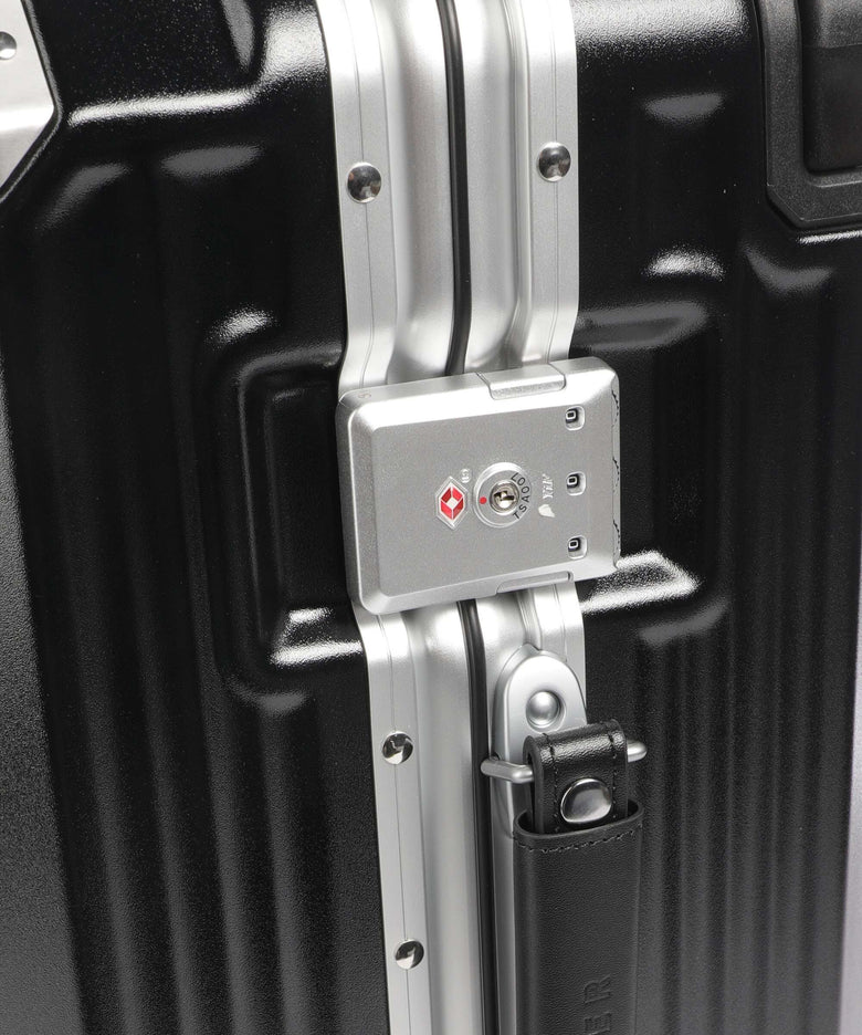 Vocier Elevate D55 Spinner (4 wheels) black