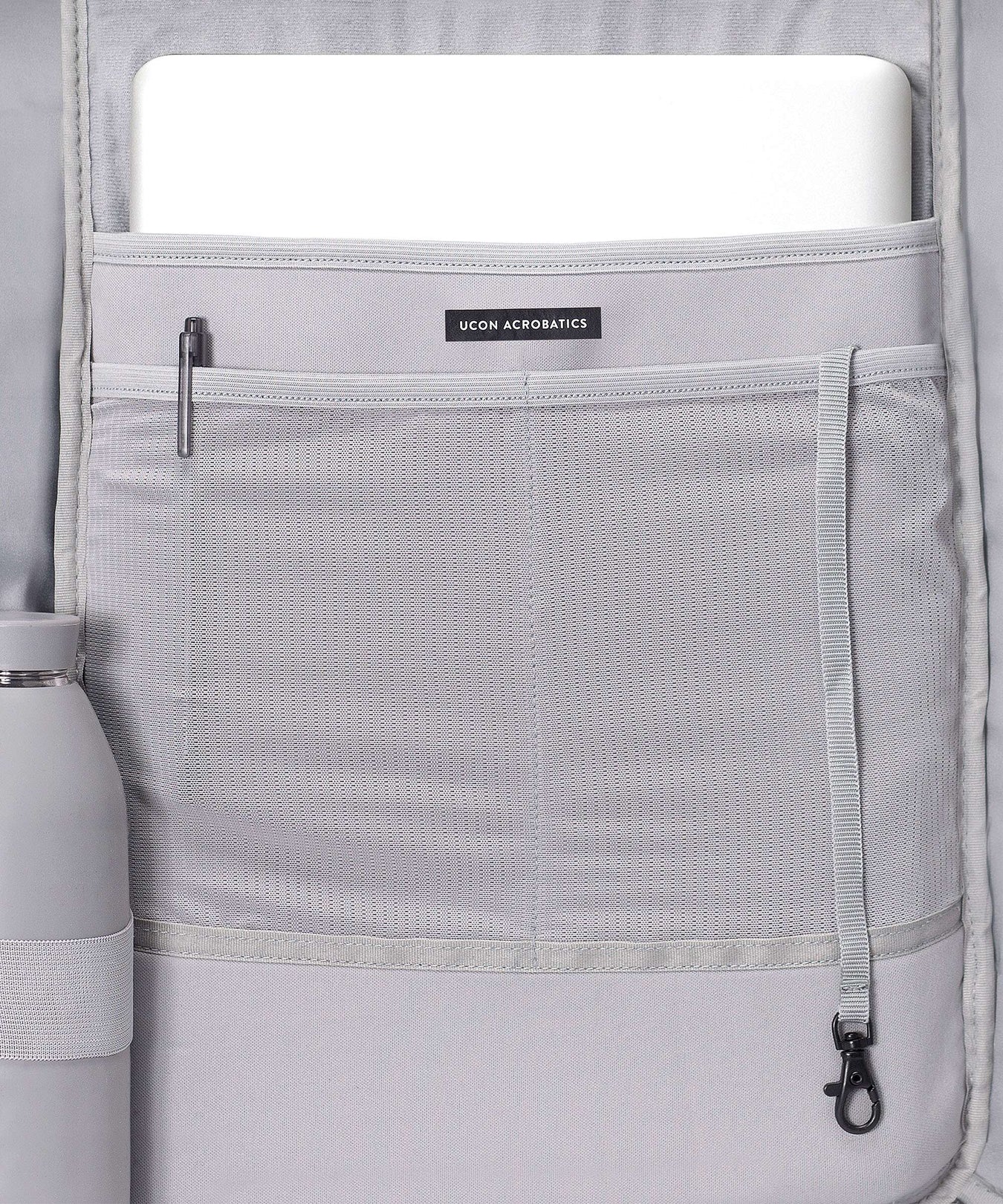 Ucon Acrobatics Lotus Hajo Medium Rolltop backpack nude/dark navy