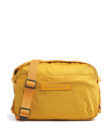 Horizn Studios Aoyama Crossover väska bright amber