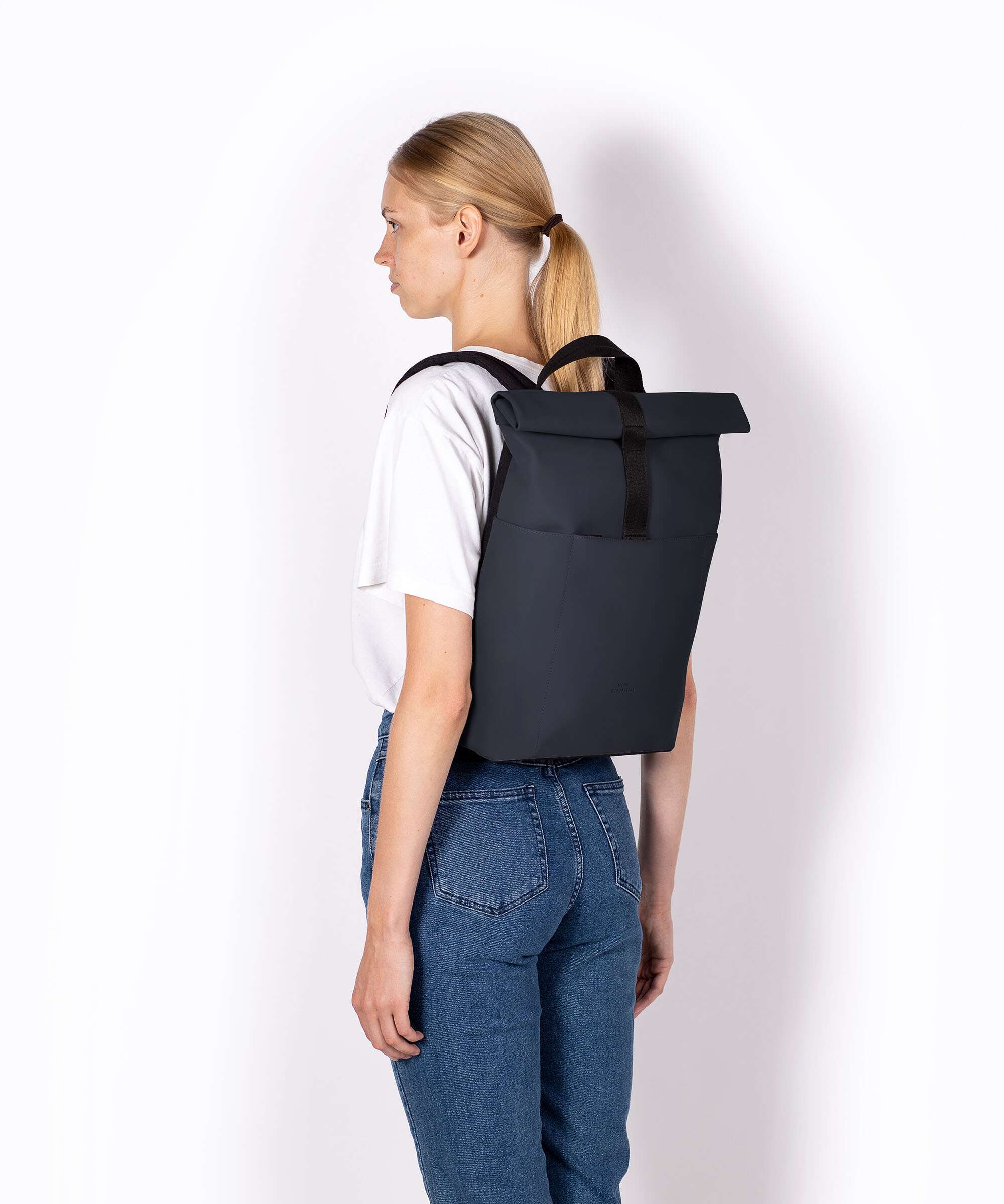 Ucon Acrobatics Lotus Hajo Mini Rolltop backpack dark navy/light grey