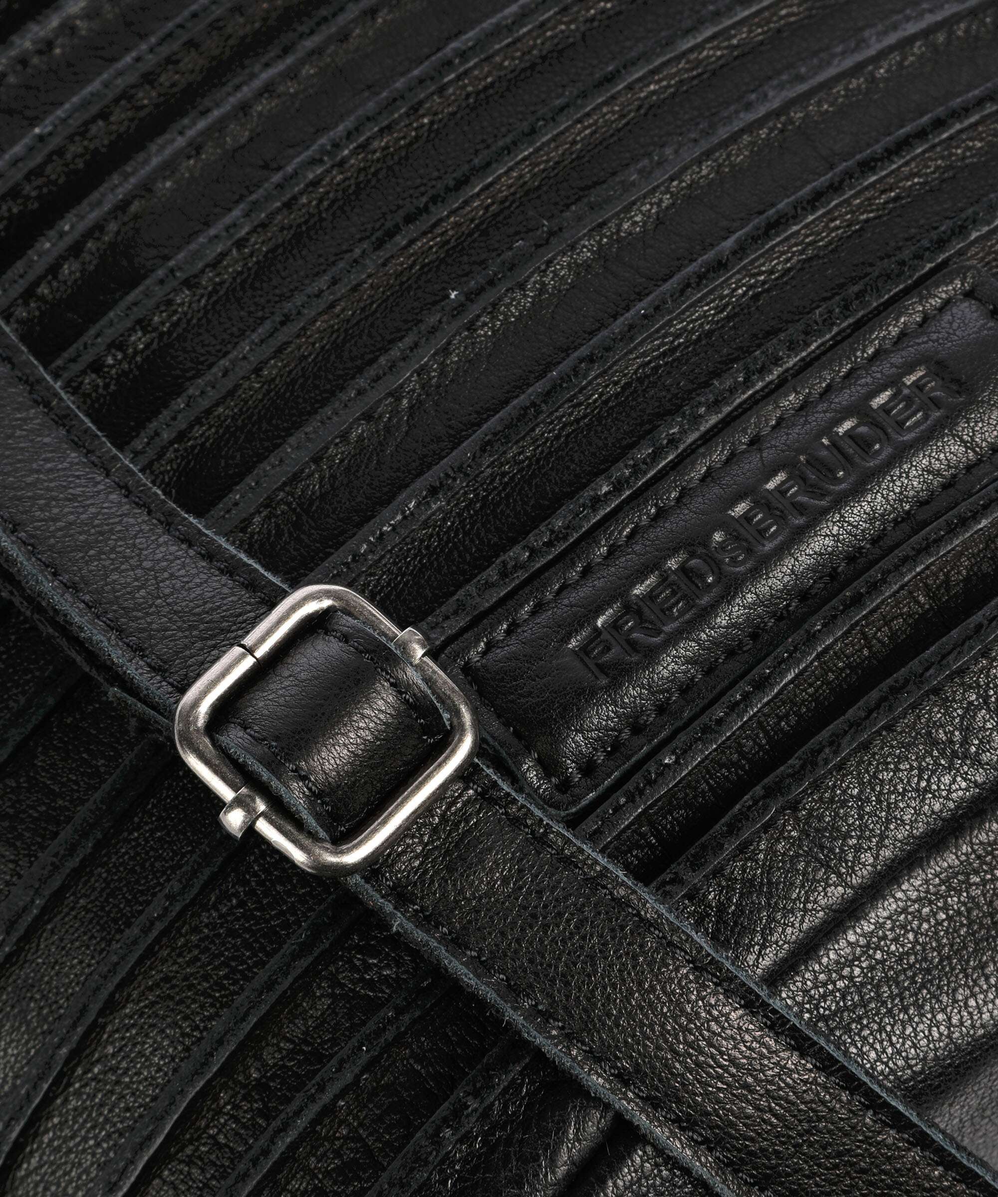 FredsBruder Bestseller Riffelinchen Crossbody bag black