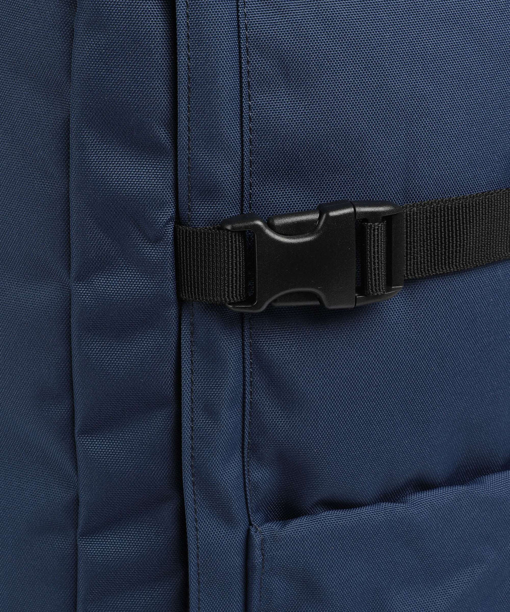 Cabin Zero Classic Plus 32 Travel backpack navy