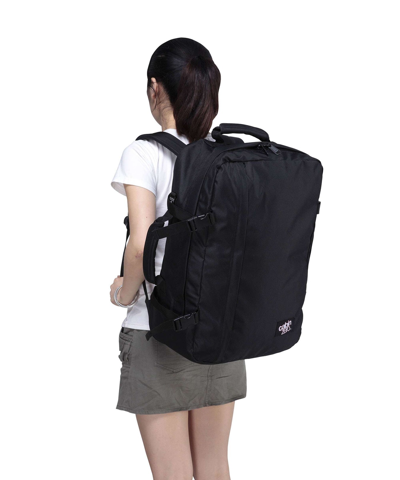 Cabin Zero Classic 44 Travel backpack sunny day