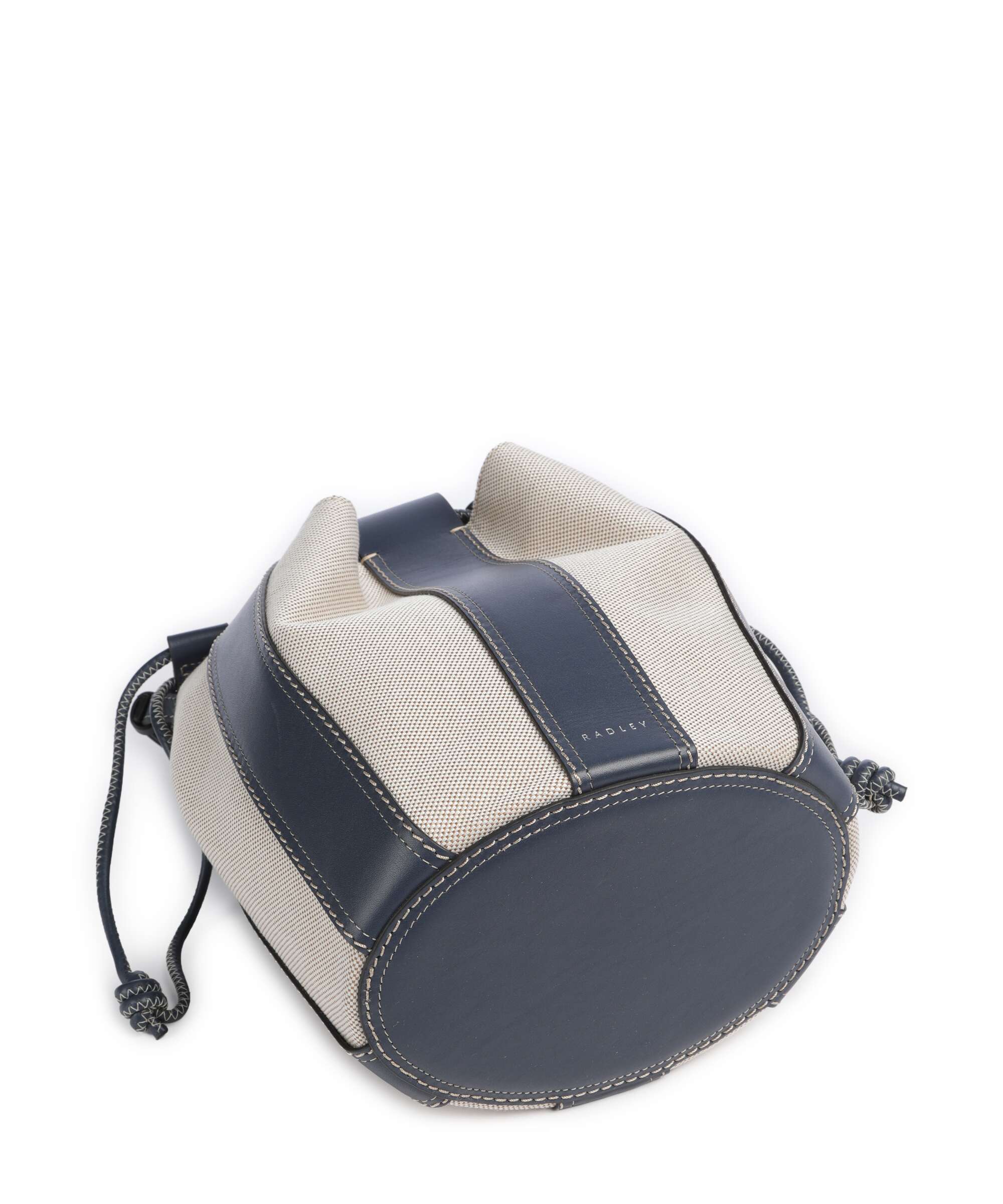 Radley London The Flora Medium Bucket bag naval