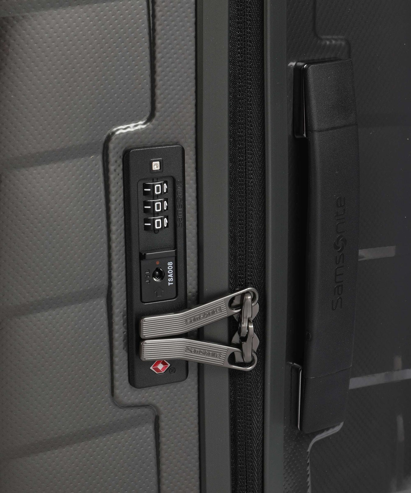 Samsonite Attrix Spinner (4 wheels) anthracite