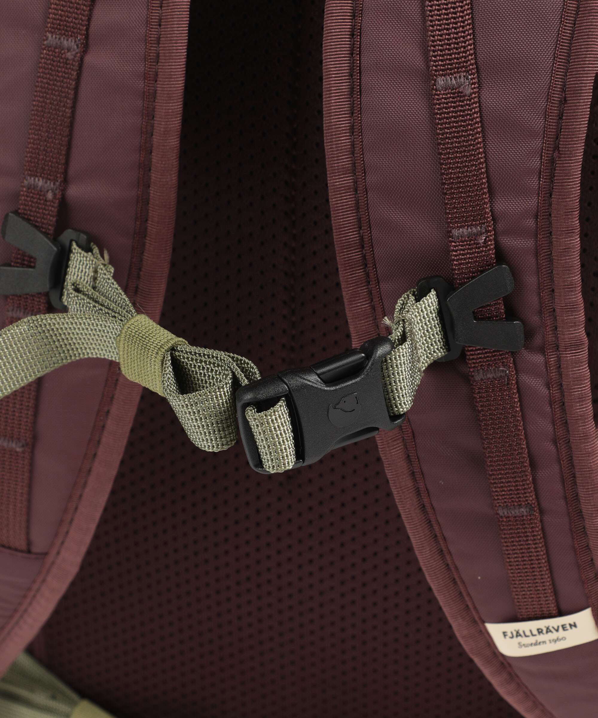 Fjällräven High Coast 24 Backpack blackberry