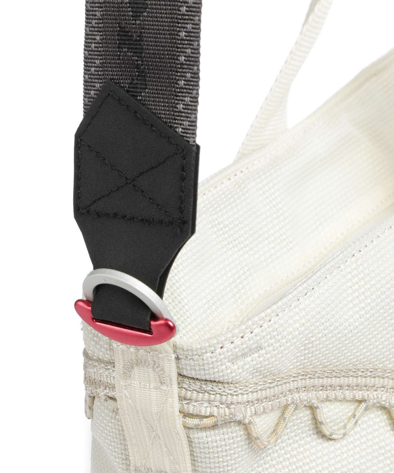 Klättermusen Nagelfar 17 Handbag snow