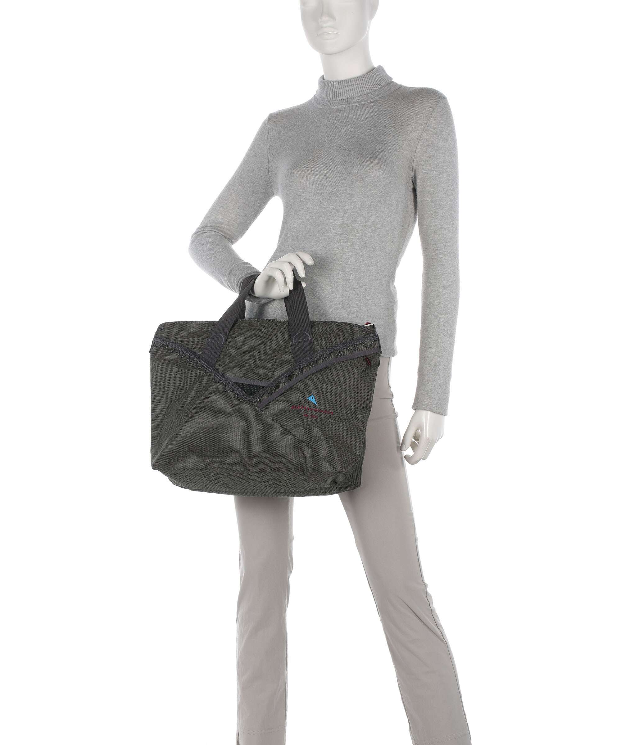 Klättermusen Nagelfar 17 Handbag raven