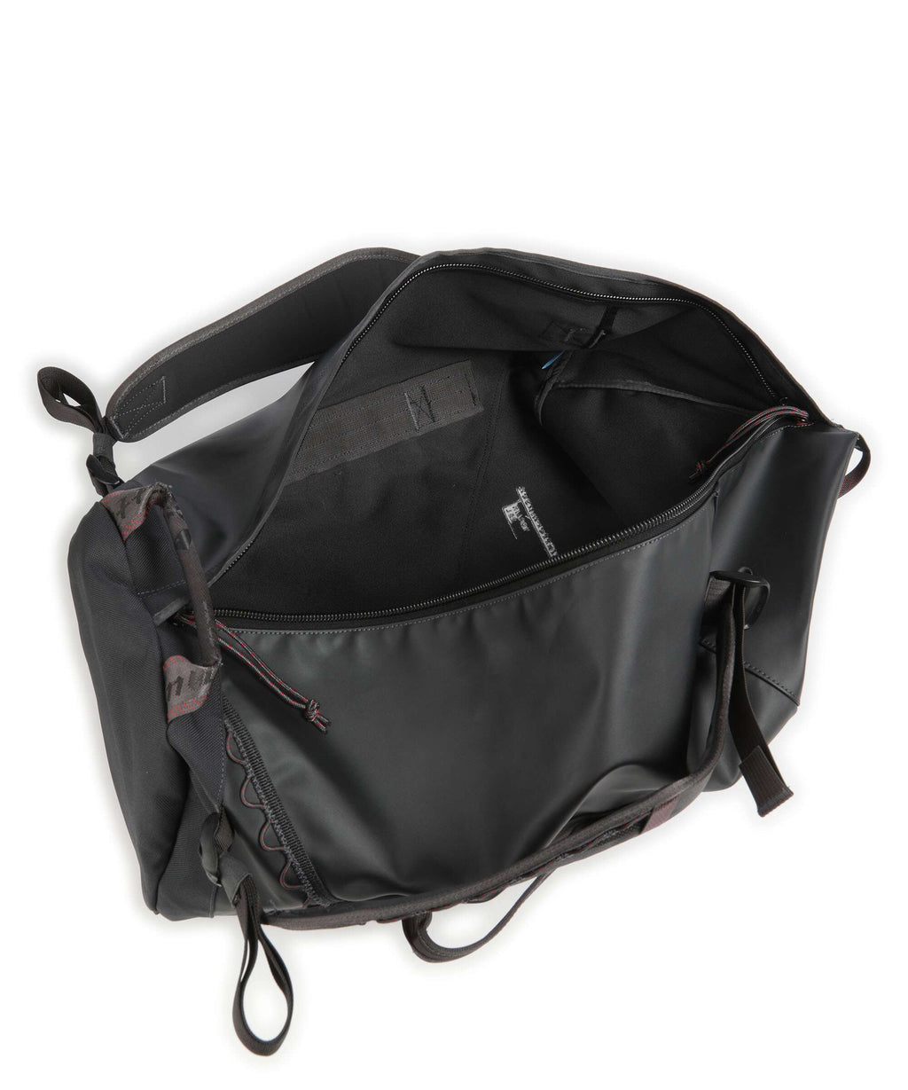 Klättermusen Ydalir 25L Weekend bag raven