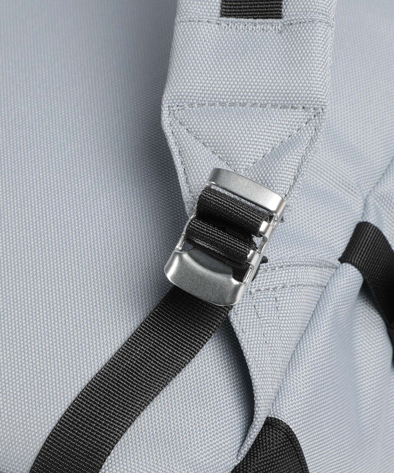 Sandqvist Icon L Rolltop backpack ice blue