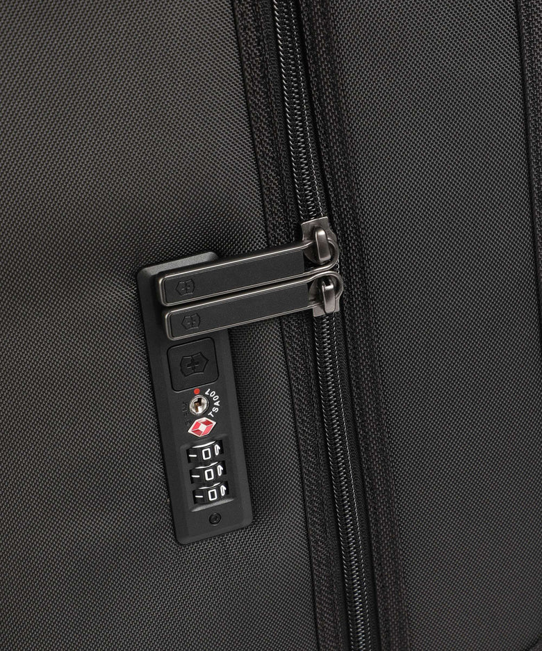 Victorinox Werks Traveler 7.0 Garment bag black
