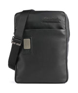 Piquadro AKRON Crossover väska black