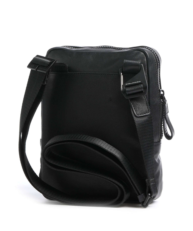 Piquadro Harper Crossbody bag black