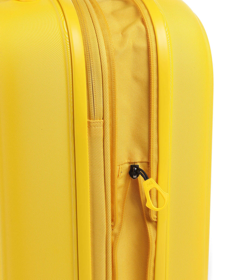 Mandarina Duck Logoduck+ Spinner (4 wheels) yellow