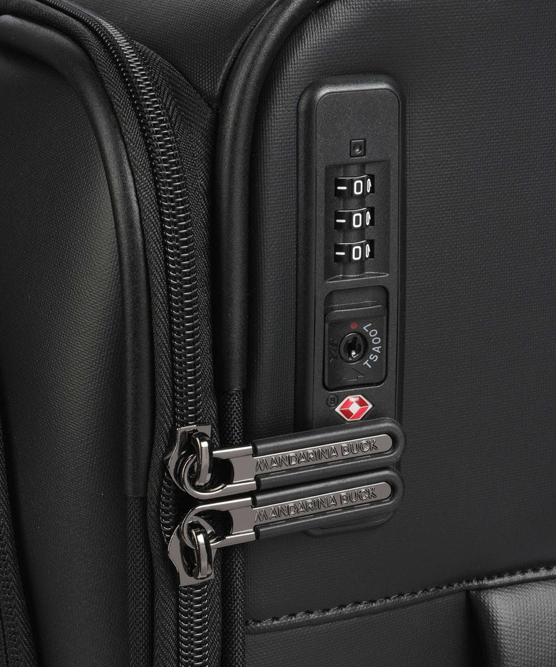 Mandarina Duck Eco Coated Spinner (4 wheels) black