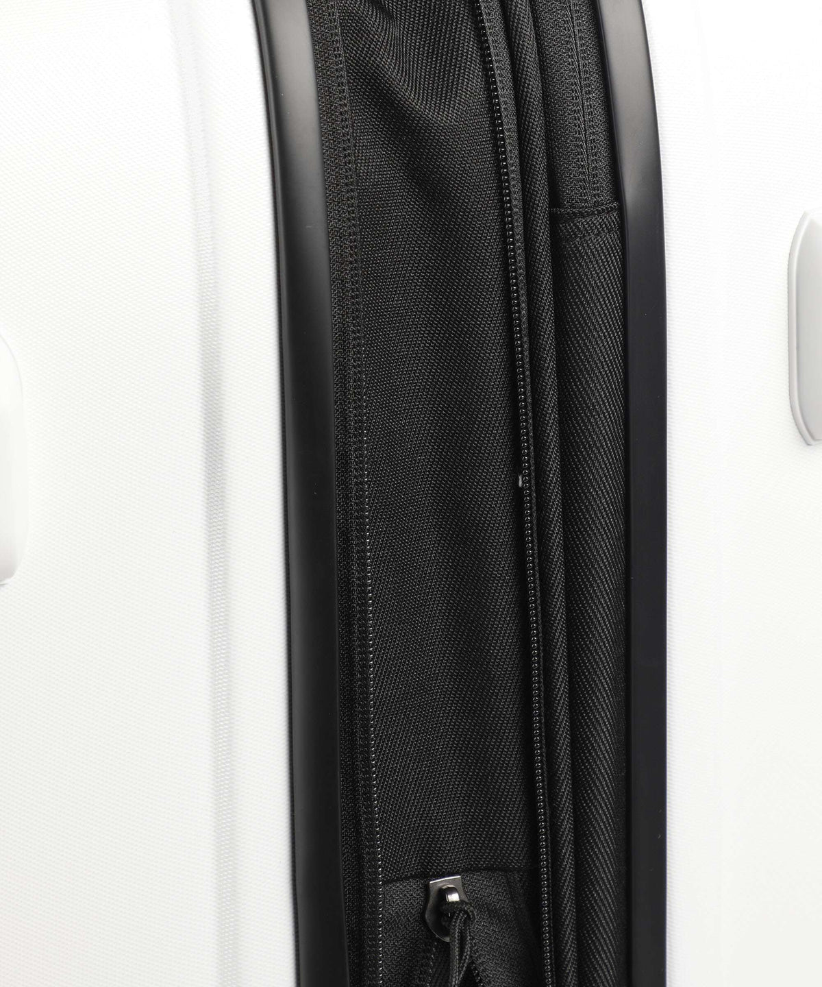 Mandarina Duck Logoduck+ Spinner (4 wheels) blanc