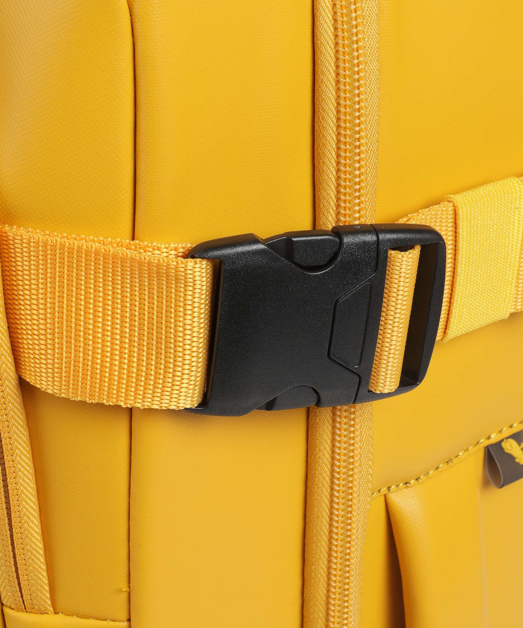 Mandarina Duck Eco Coated Spinner (4 wheels) duck yellow