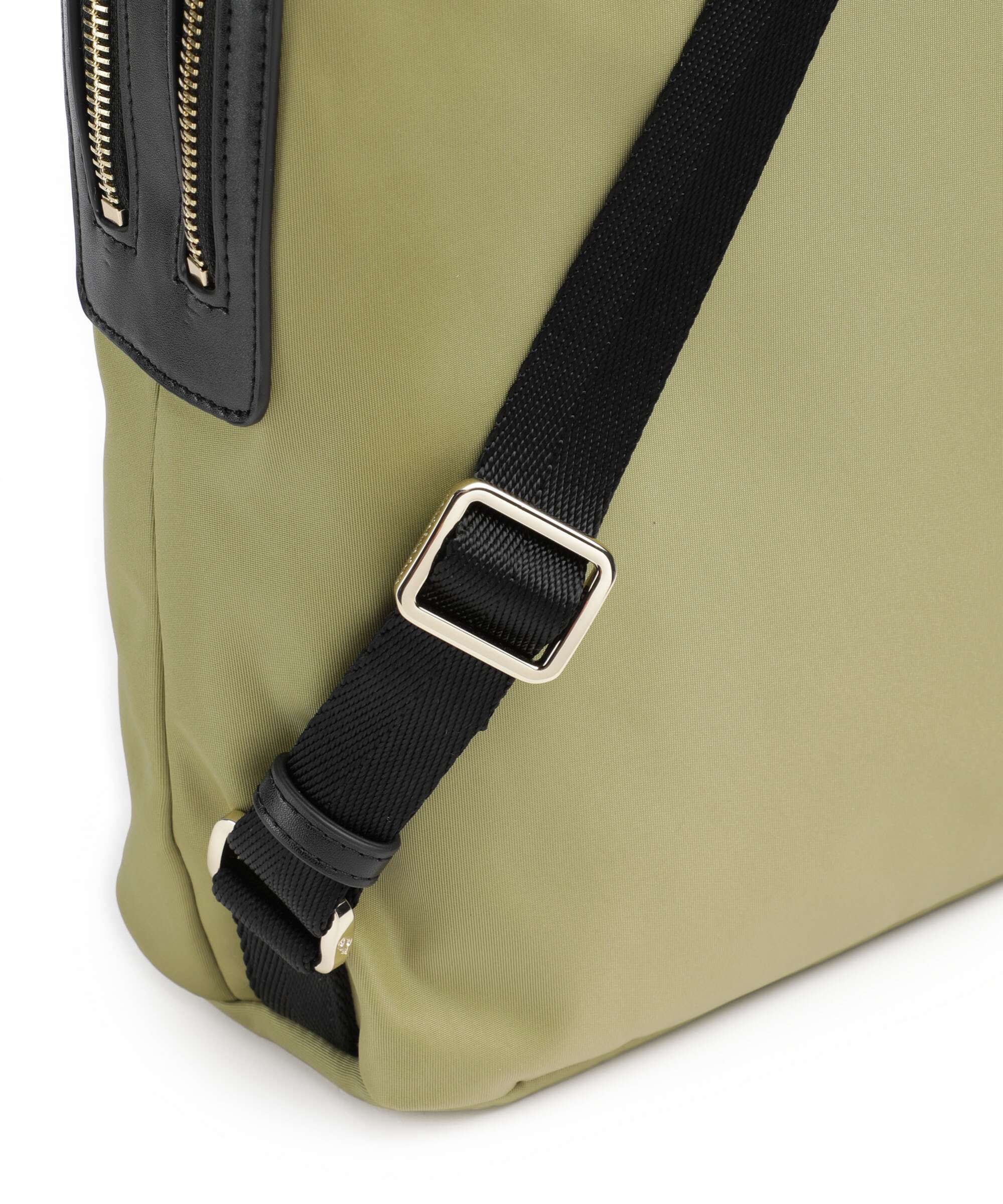 Mandarina Duck Hunter Backpack winter olive