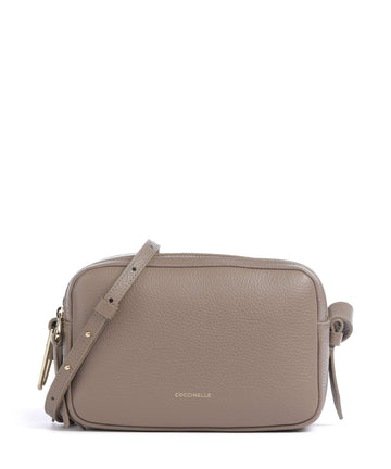 Coccinelle Malory Crossover väska warm taupe