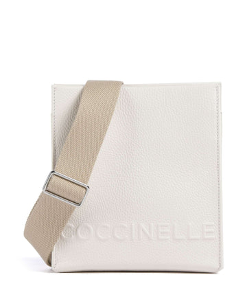 Coccinelle Myrtha Maxi Logo Crossover väska blanco