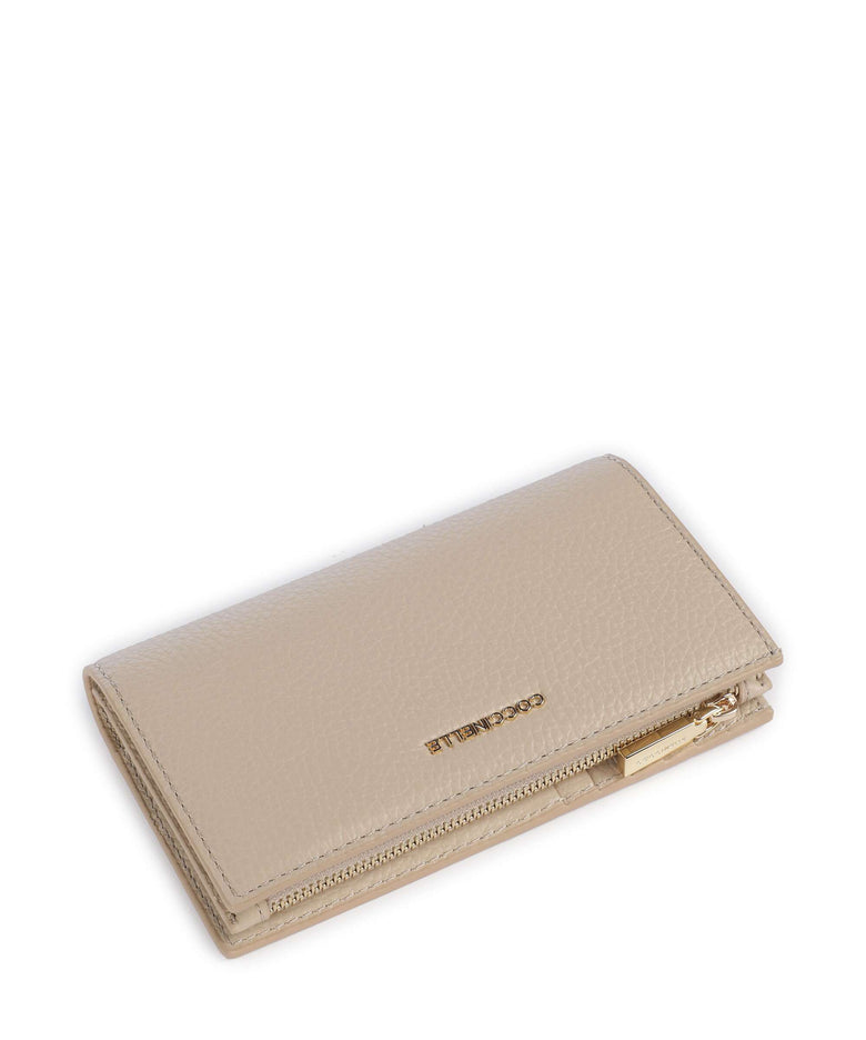 Coccinelle Metallic Soft RFID Wallet sandshell