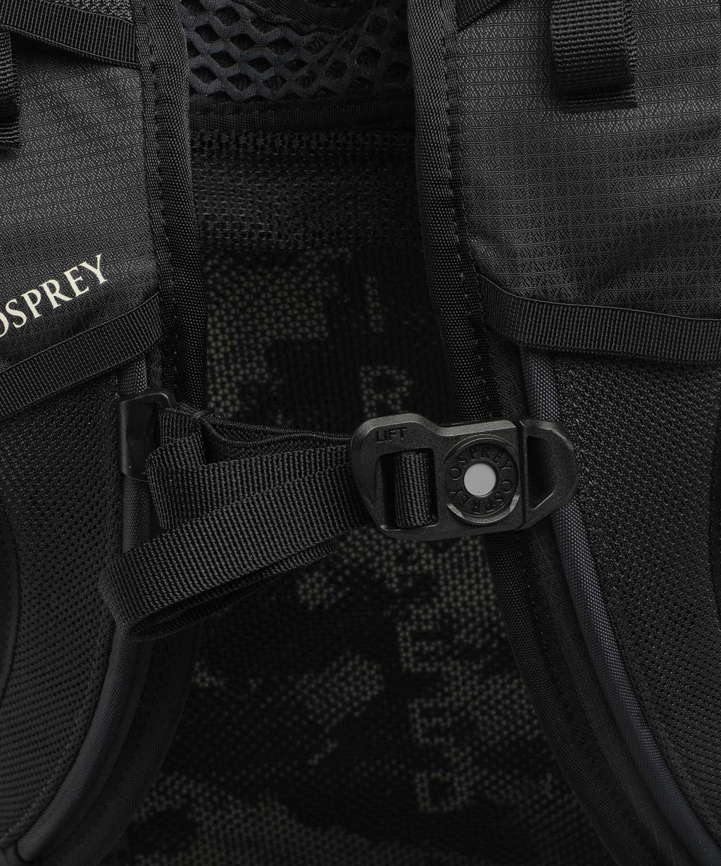 Osprey Syncro 20 Hiking backpack raven black