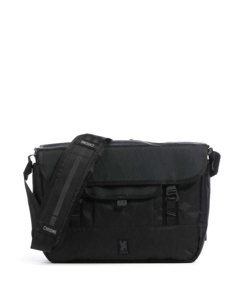 Chrome Midtown 20L Messenger bag black